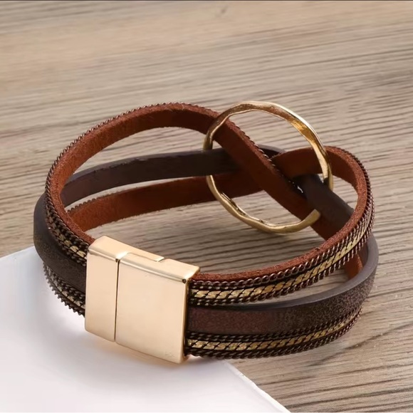 Magnetic buckle wrap bracelet, brown - Picture 3 of 7